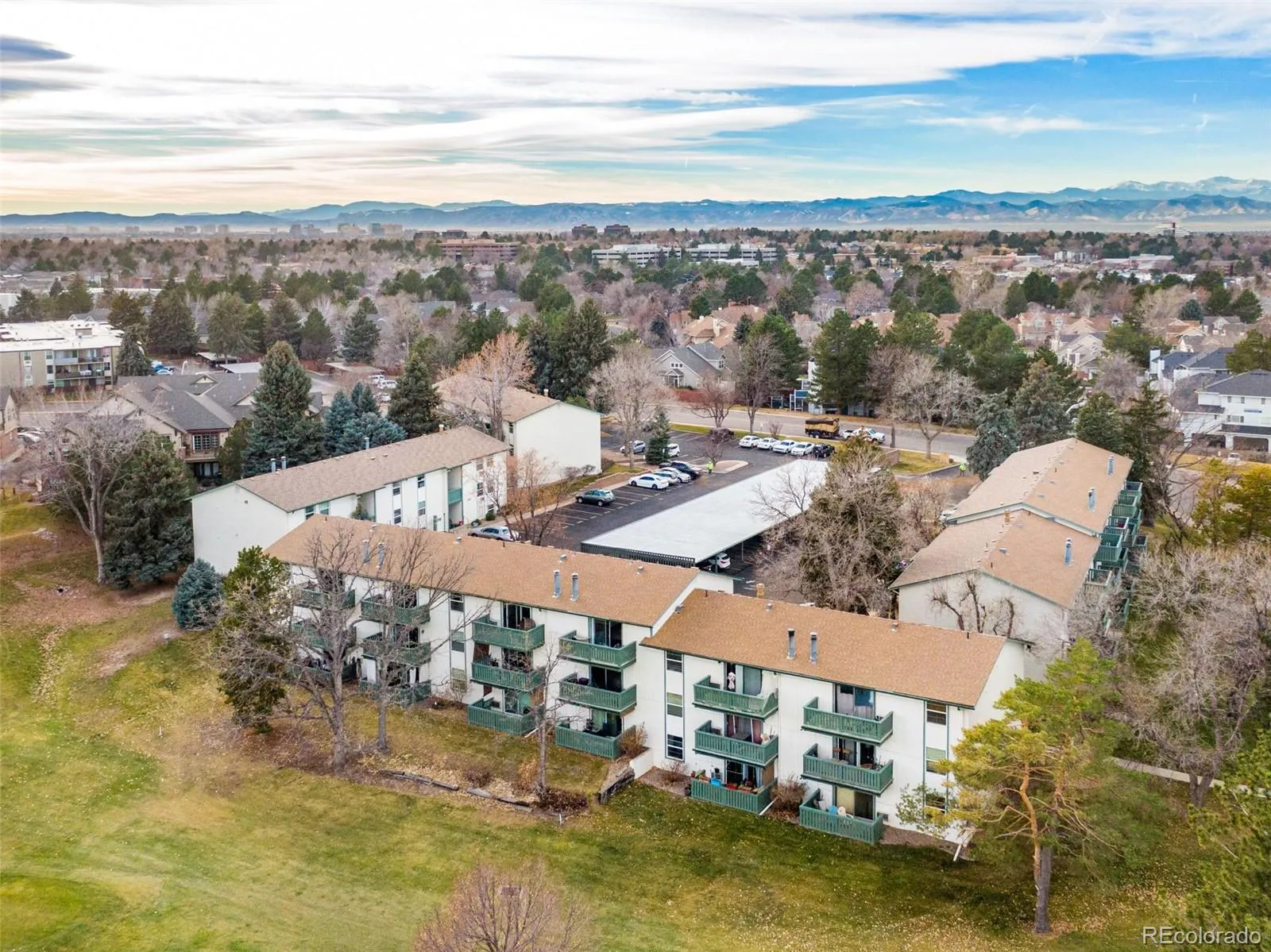 2130 S Vaughn Way #205E Aurora CO 80014 MLS #REC8675902 04242026152053 1600 20