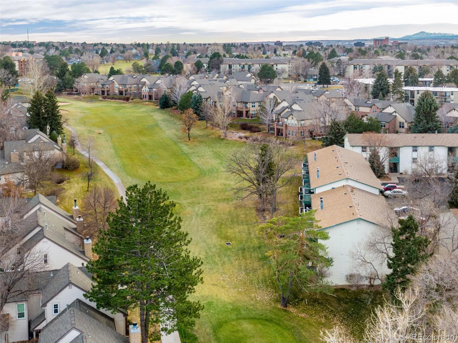 2130 S Vaughn Way #205E Aurora CO 80014 MLS #REC8675902 04242026152053 1600 23