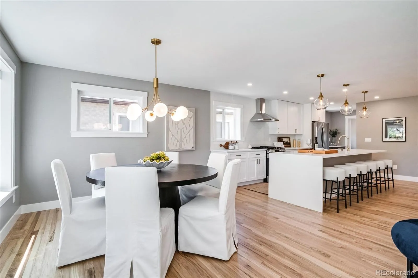 2323 N Niagara Street Denver CO 80207 MLS #REC8677246 05162026160508 1600 3