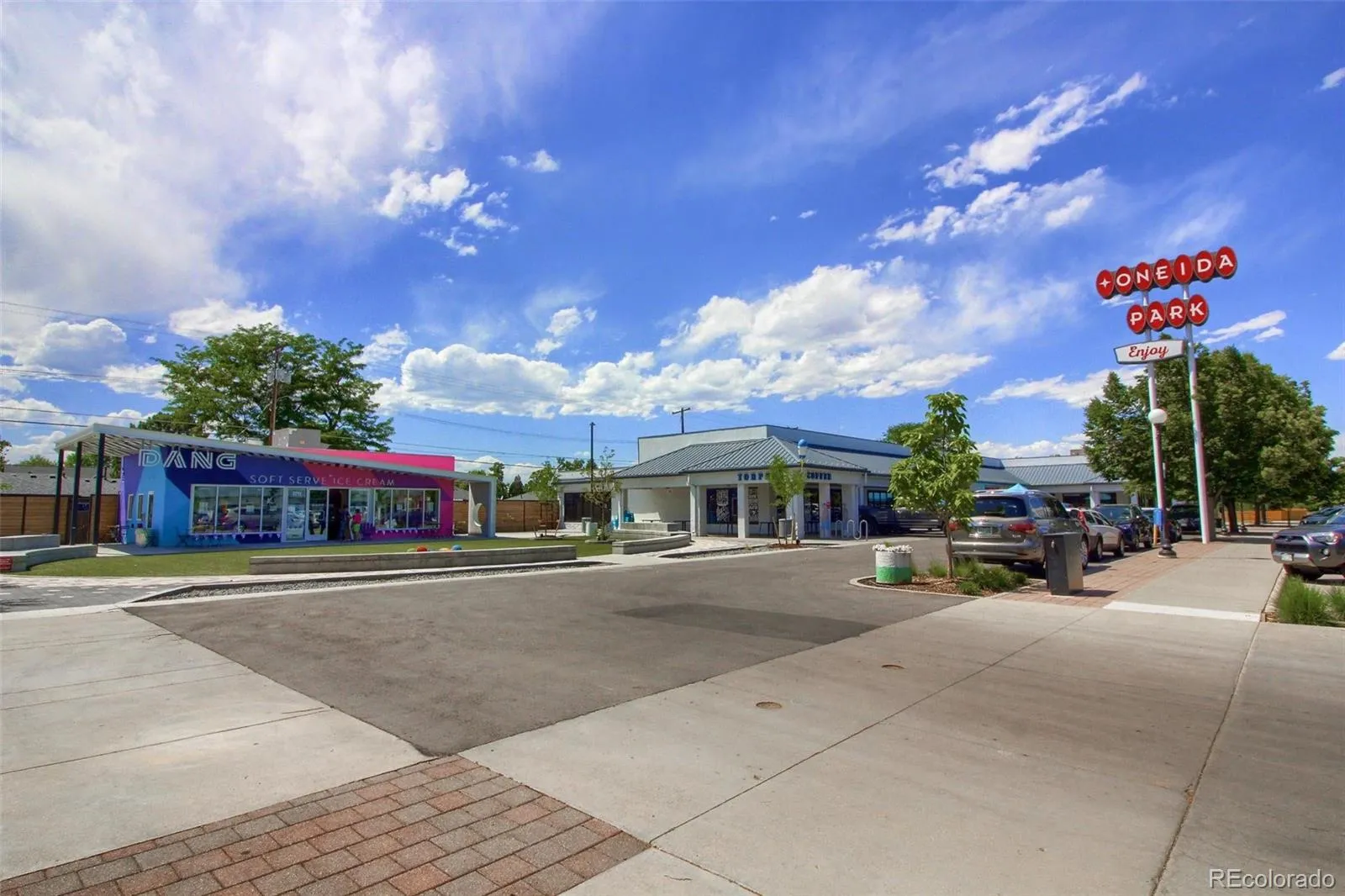 2323 N Niagara Street Denver CO 80207 MLS #REC8677246 05162026160508 1600 42