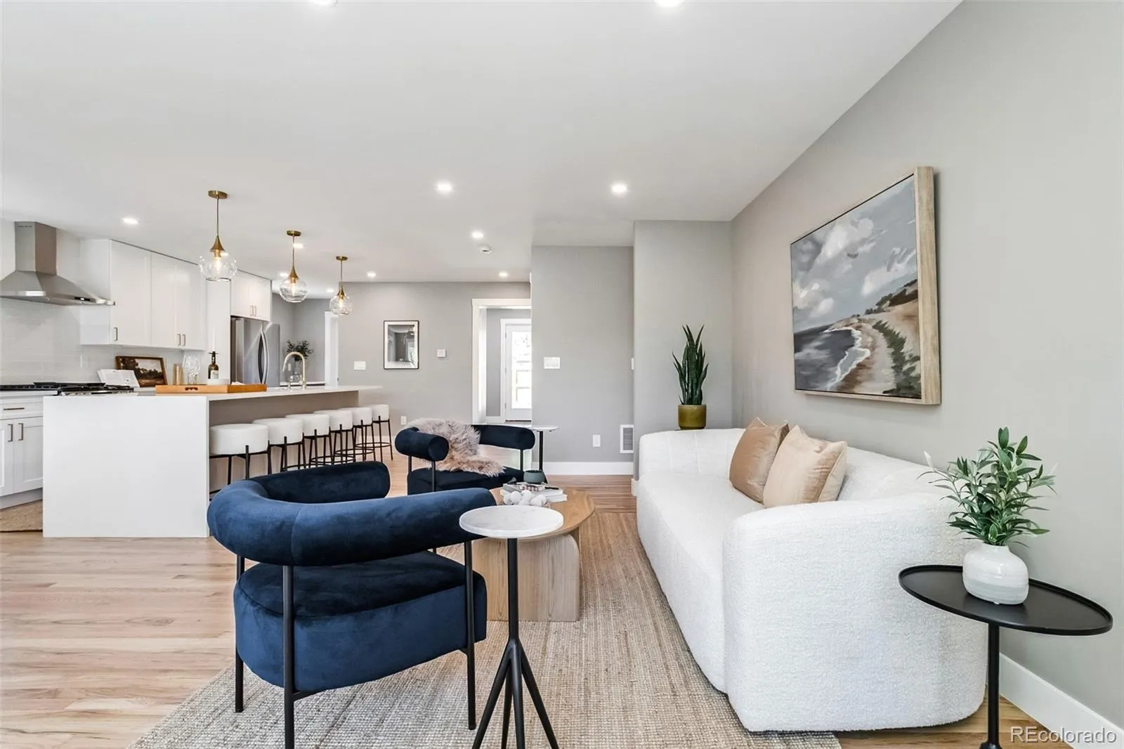 2323 N Niagara Street Denver CO 80207 MLS #REC8677246 05162026160508 1600 6