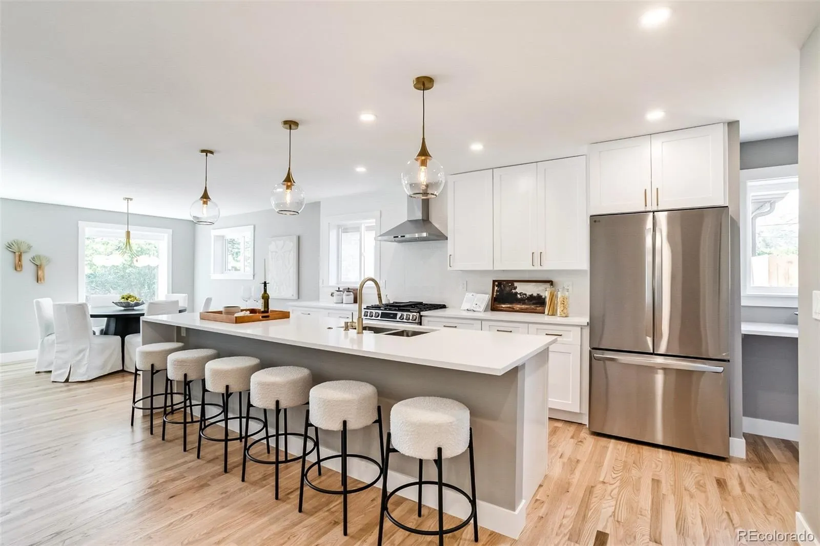 2323 N Niagara Street Denver CO 80207 MLS #REC8677246 05162026160508 1600 7