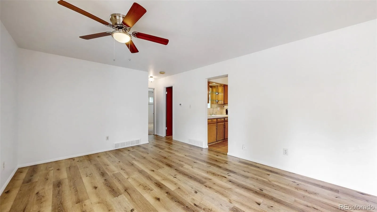 6403 E Bethany Place Denver CO 80222 | MLS #REC8679238 08212026160552 1600 10