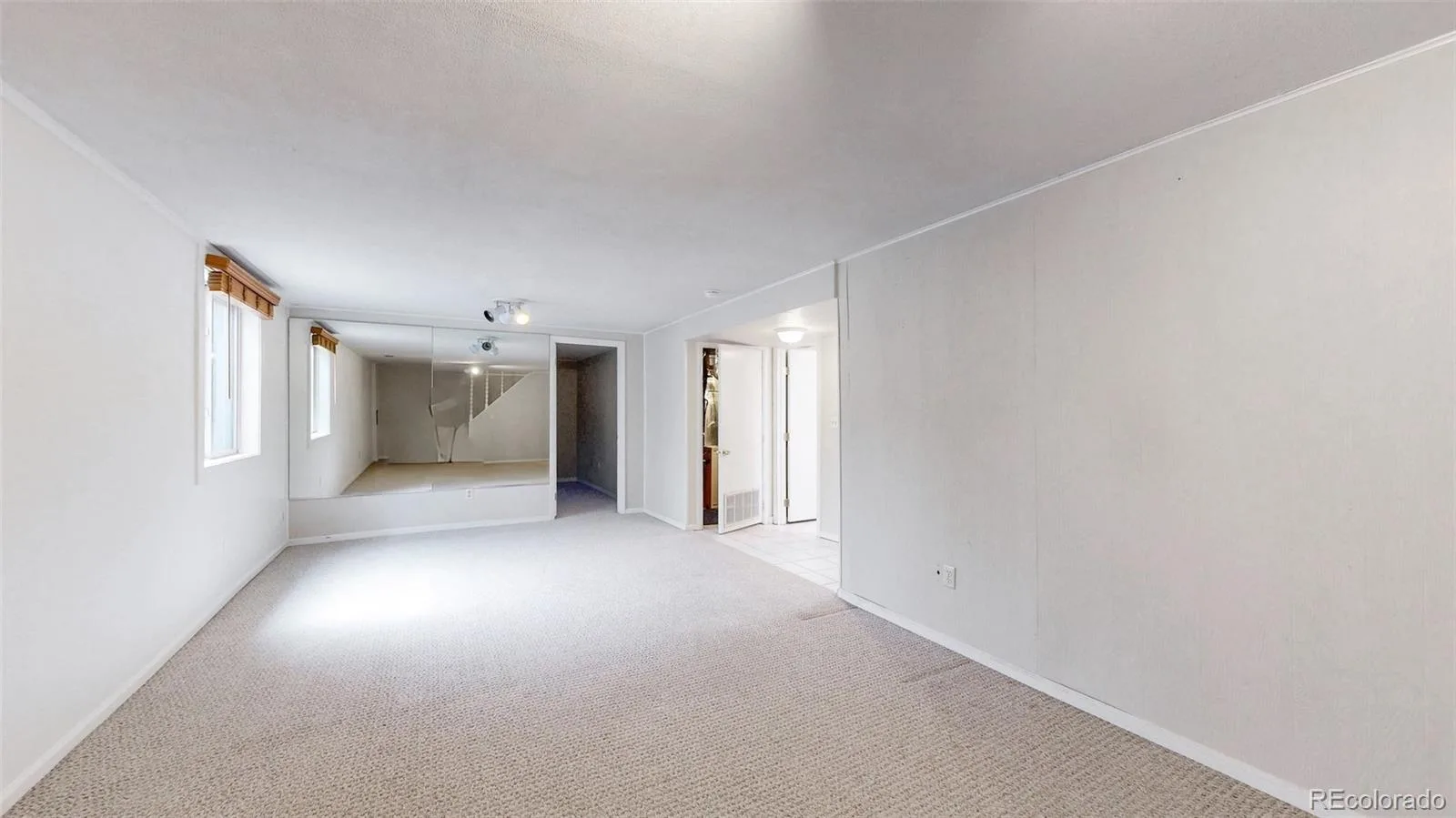 6403 E Bethany Place Denver CO 80222 | MLS #REC8679238 08212026160552 1600 16