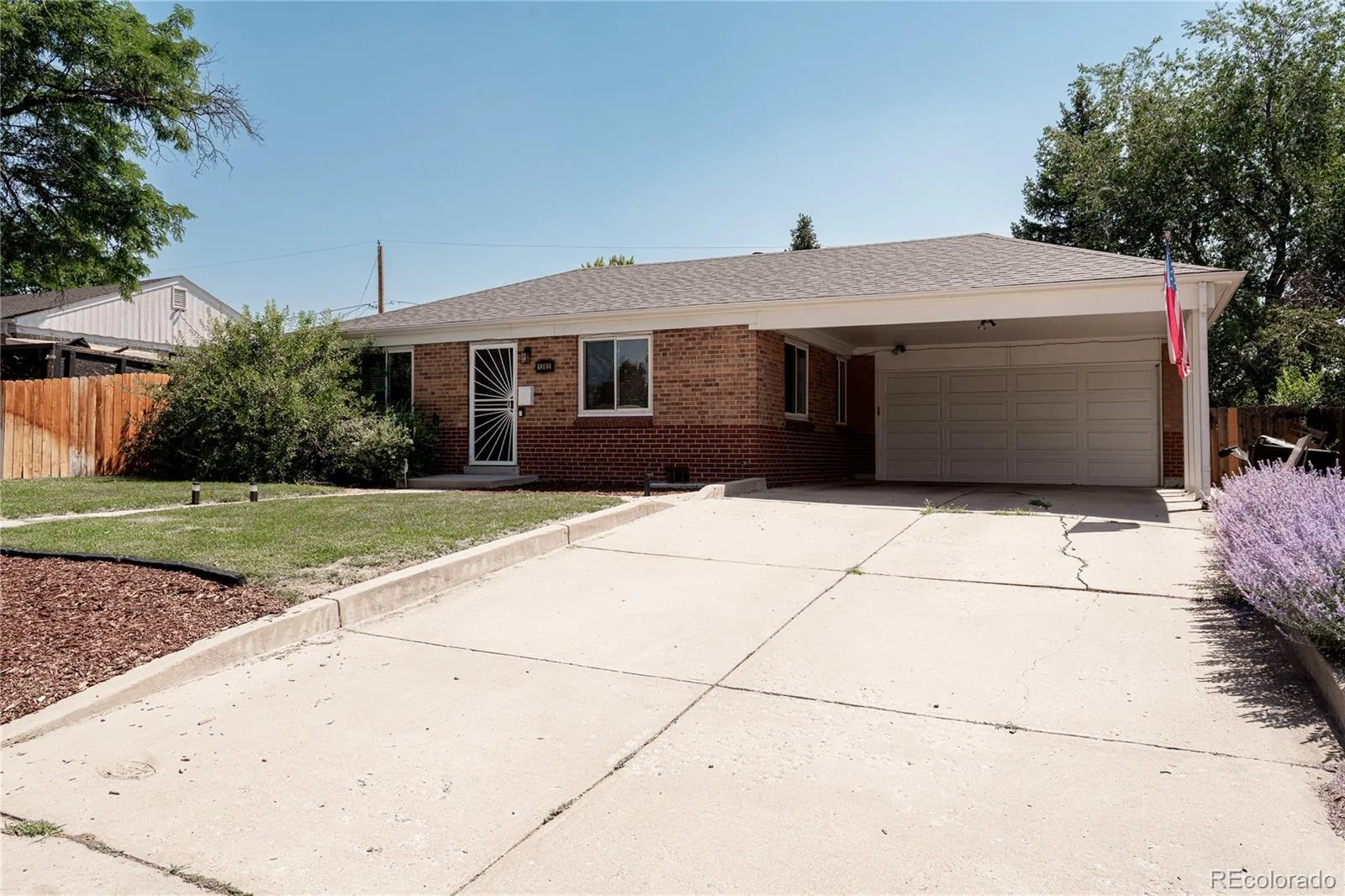 1382 S Canosa Court Denver CO 80219 | MLS #REC8680228 07232026000939 1600 1