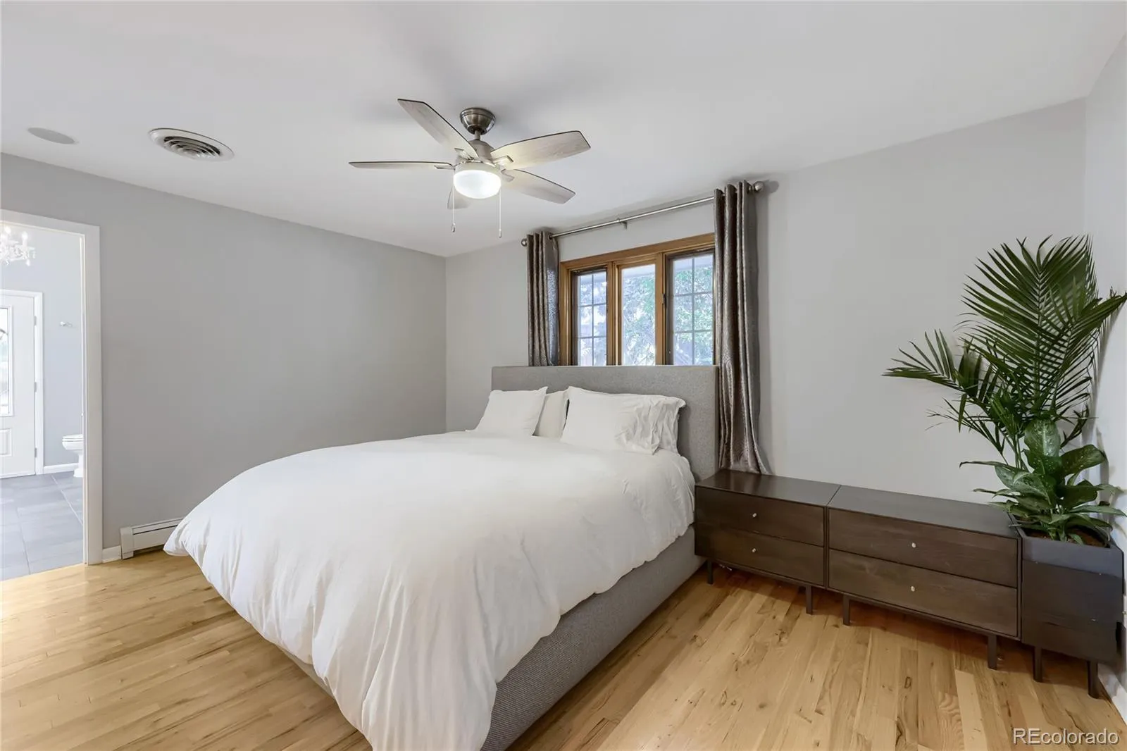 5425 E 3rd Avenue Denver CO 80220 MLS #REC8680313 05182026225657 1600 21