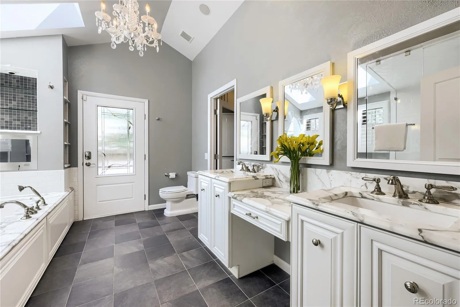 5425 E 3rd Avenue Denver CO 80220 MLS #REC8680313 05182026225657 1600 23