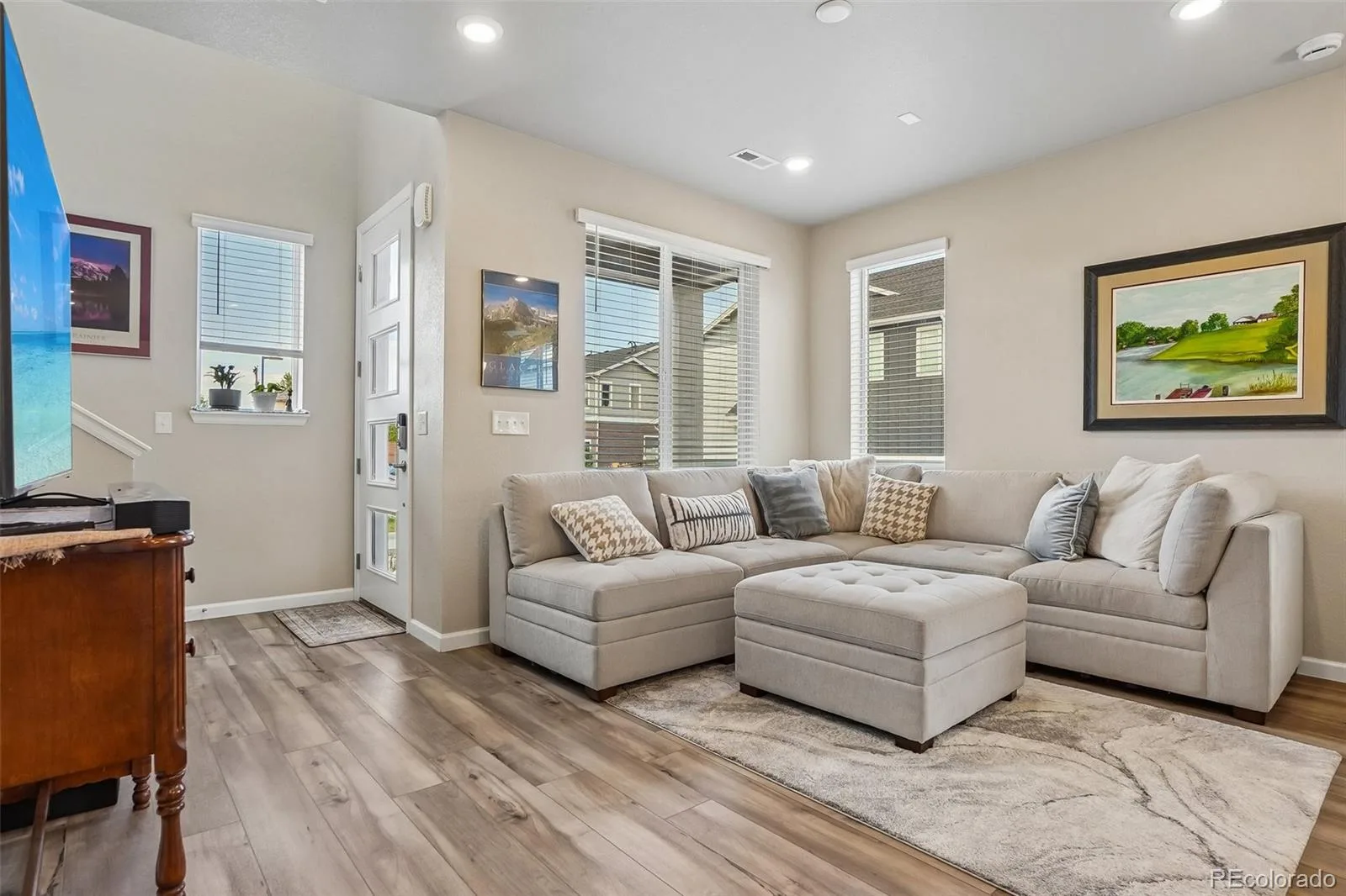 1833 S Poplar Court Denver CO 80224 | MLS #REC8680635 08282026214633 1600 12