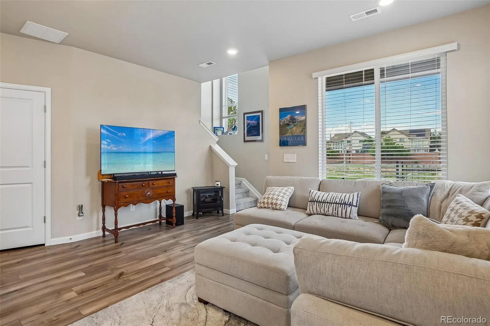 1833 S Poplar Court Denver CO 80224 | MLS #REC8680635 08282026214633 1600 15