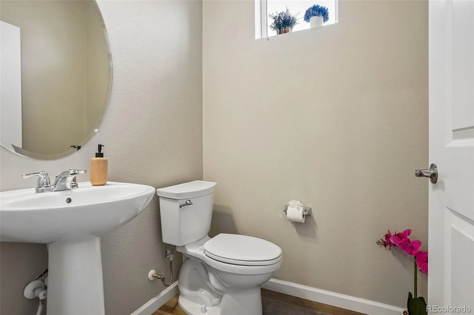 1833 S Poplar Court Denver CO 80224 | MLS #REC8680635 08282026214633 1600 20