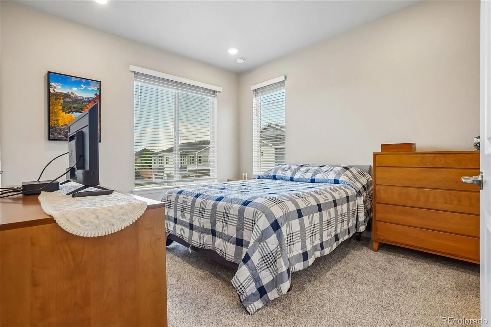 1833 S Poplar Court Denver CO 80224 | MLS #REC8680635 08282026214633 1600 22