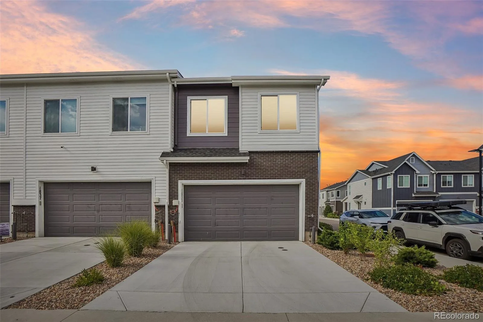 1833 S Poplar Court Denver CO 80224 | MLS #REC8680635 08282026214633 1600 4