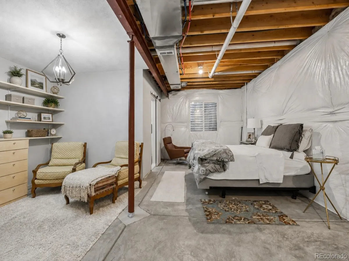 1212 S Clinton Street Denver CO 80247 | MLS #REC8681887 08122026031519 1200 33