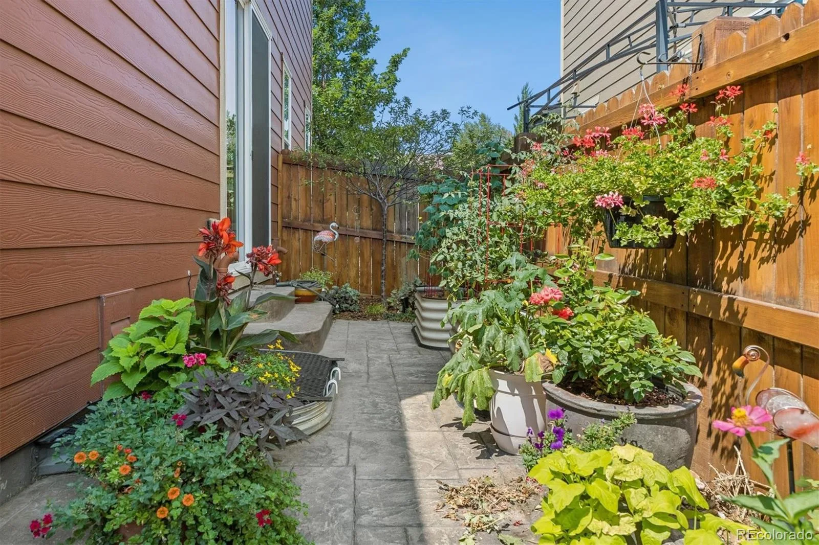 1212 S Clinton Street Denver CO 80247 | MLS #REC8681887 08122026031519 1600 38