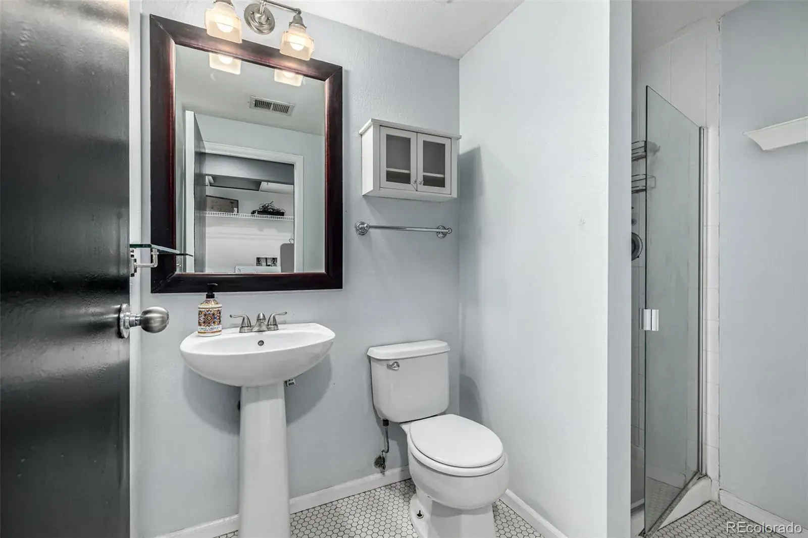 08082025030038 1600 21