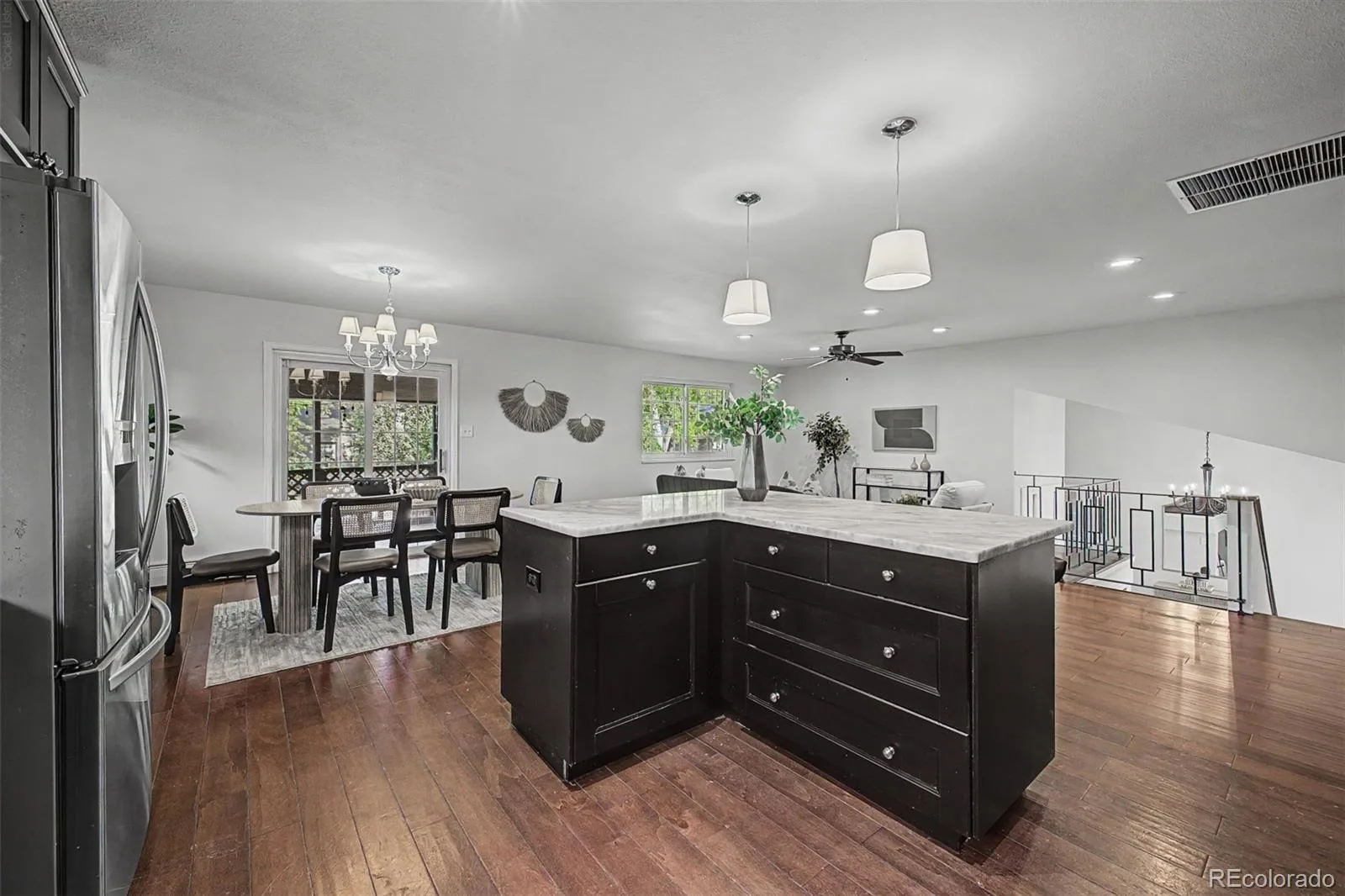 6712 S Marion Circle Littleton CO 80122 | MLS #REC8683807 08062026193722 1600 10