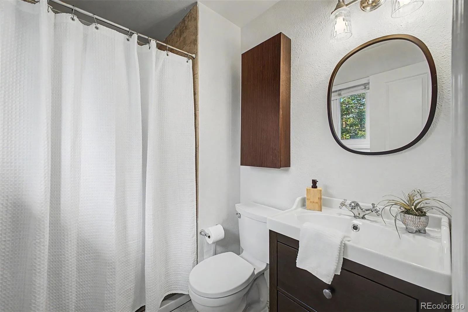 6712 S Marion Circle Littleton CO 80122 | MLS #REC8683807 08062026193722 1600 22