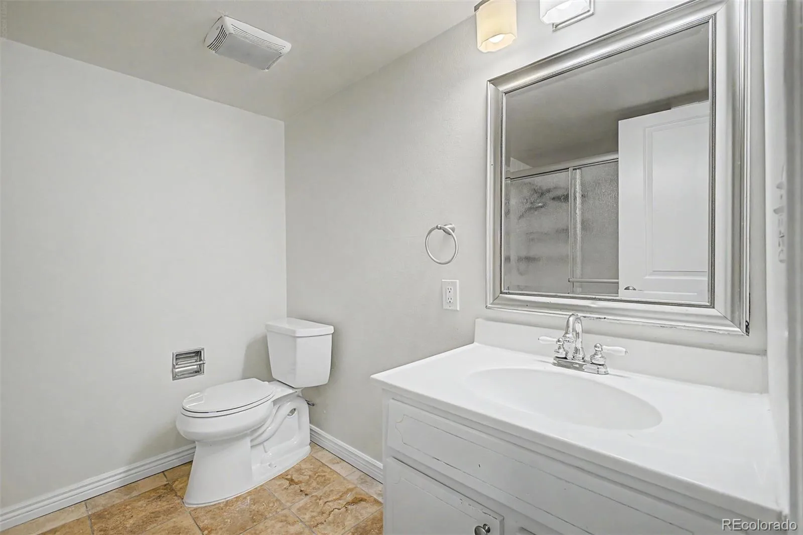6712 S Marion Circle Littleton CO 80122 | MLS #REC8683807 08062026193722 1600 35