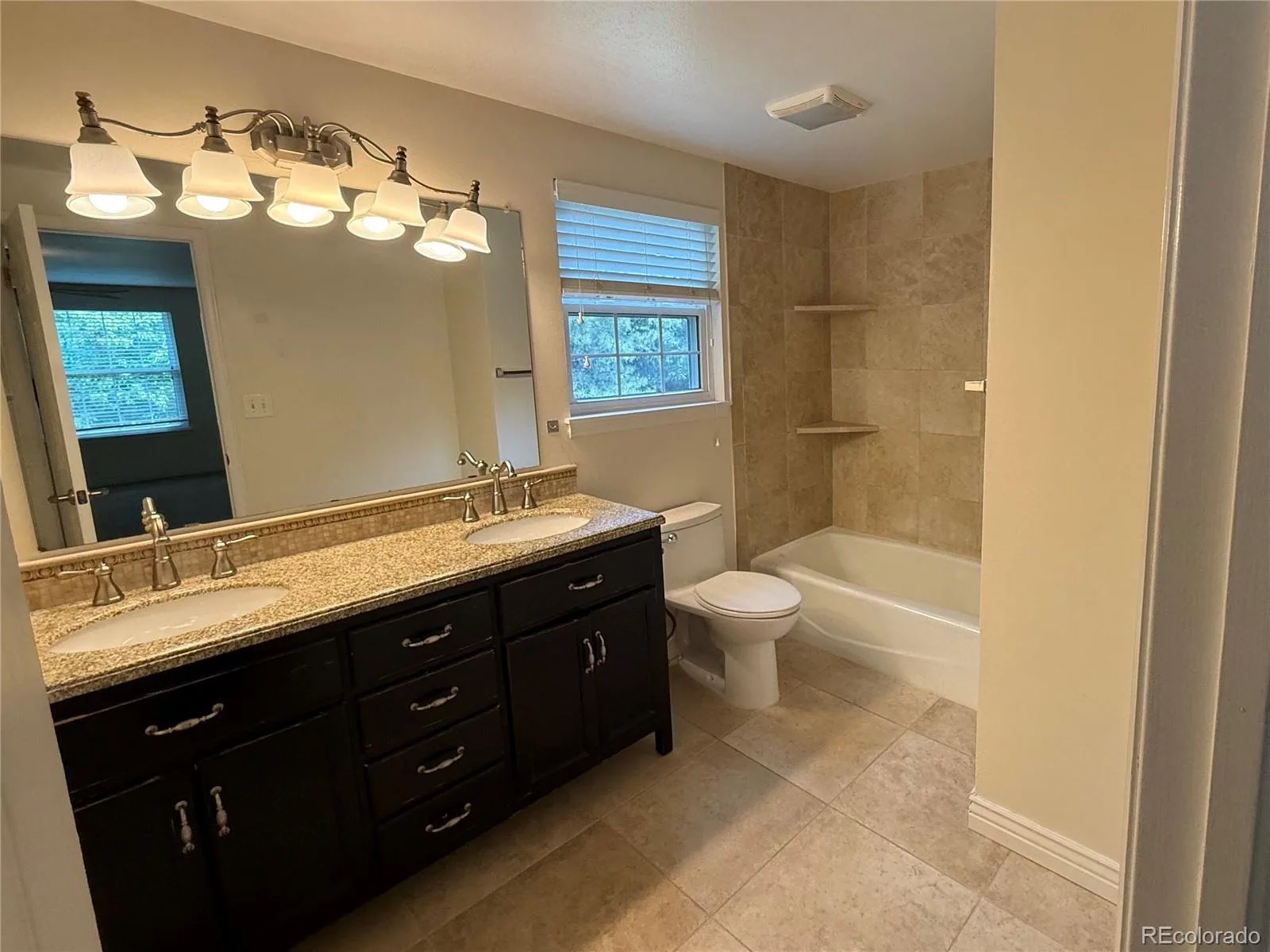 7338 S Hudson Way Littleton CO 80122 | MLS #REC8684978 08262026043215 1600 15