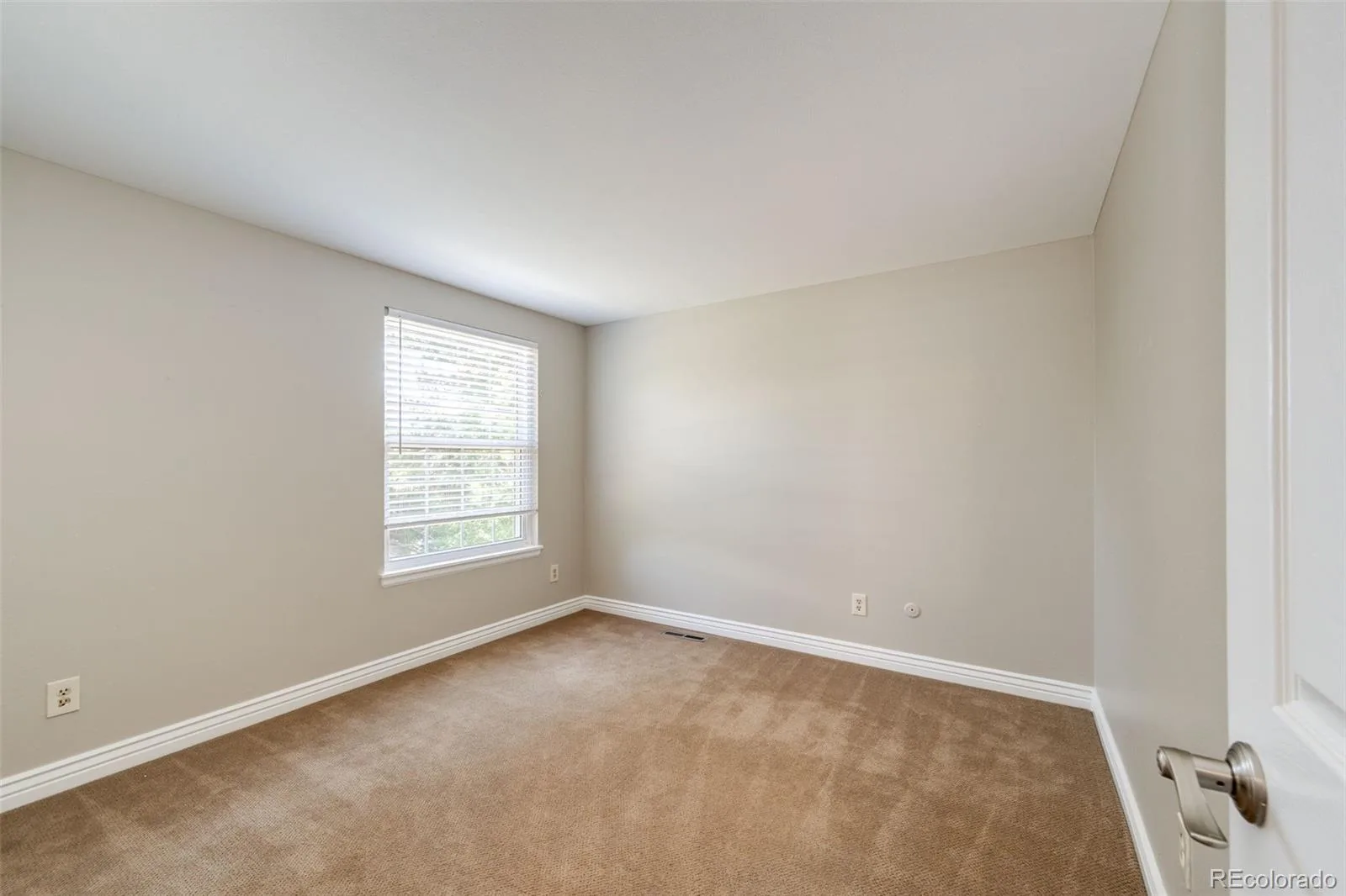 7338 S Hudson Way Littleton CO 80122 | MLS #REC8684978 08262026043215 1600 20
