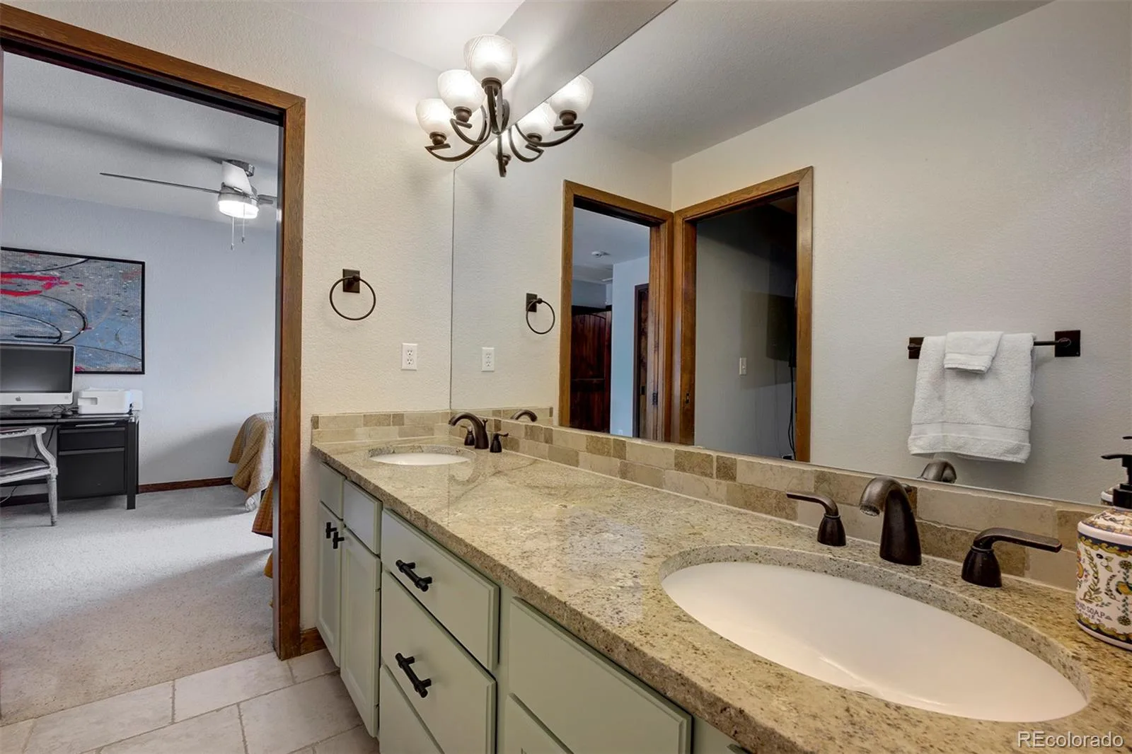 451 Sawmill Creek Road Evergreen CO 80439 | MLS #REC8686588 08262026011518 1600 32