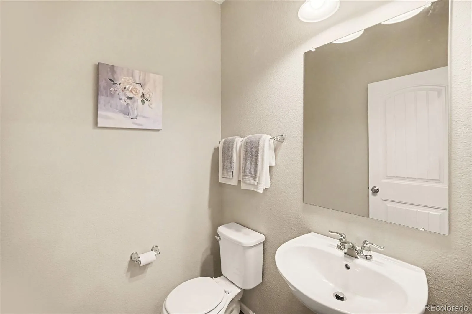 10139 E 25th Drive Aurora CO 80010 | MLS #REC8686722 09232026162047 1600 13