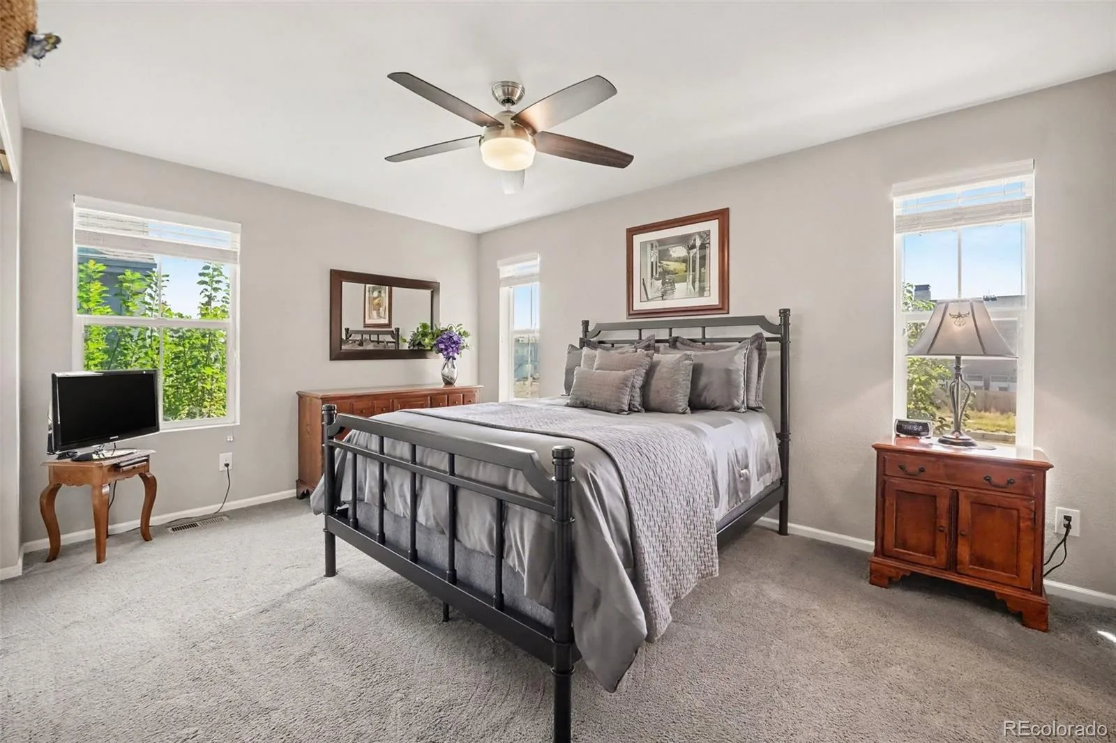 10139 E 25th Drive Aurora CO 80010 | MLS #REC8686722 09232026162047 1600 8