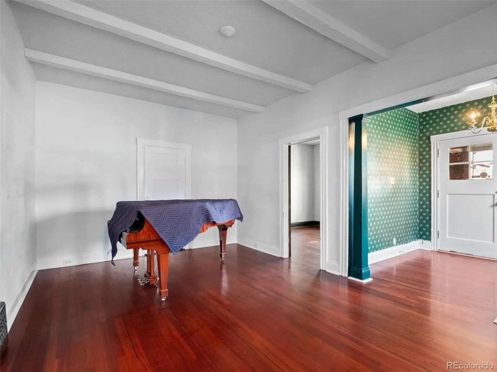 03272026040514 1600 9