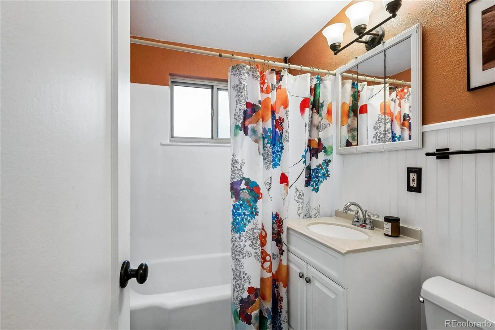 6300 W 46th Avenue Wheat Ridge CO 80033 MLS #REC8689403 04202026000102 1600 15