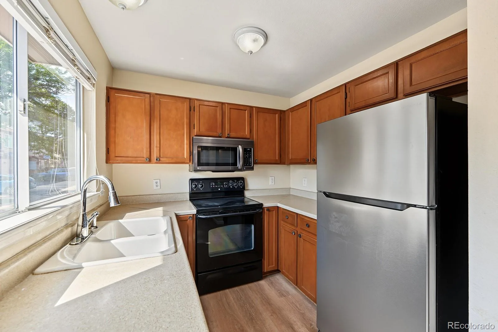 822 Summer Drive Highlands Ranch CO 80126 | MLS #REC8691549 08292026025630 1600 12