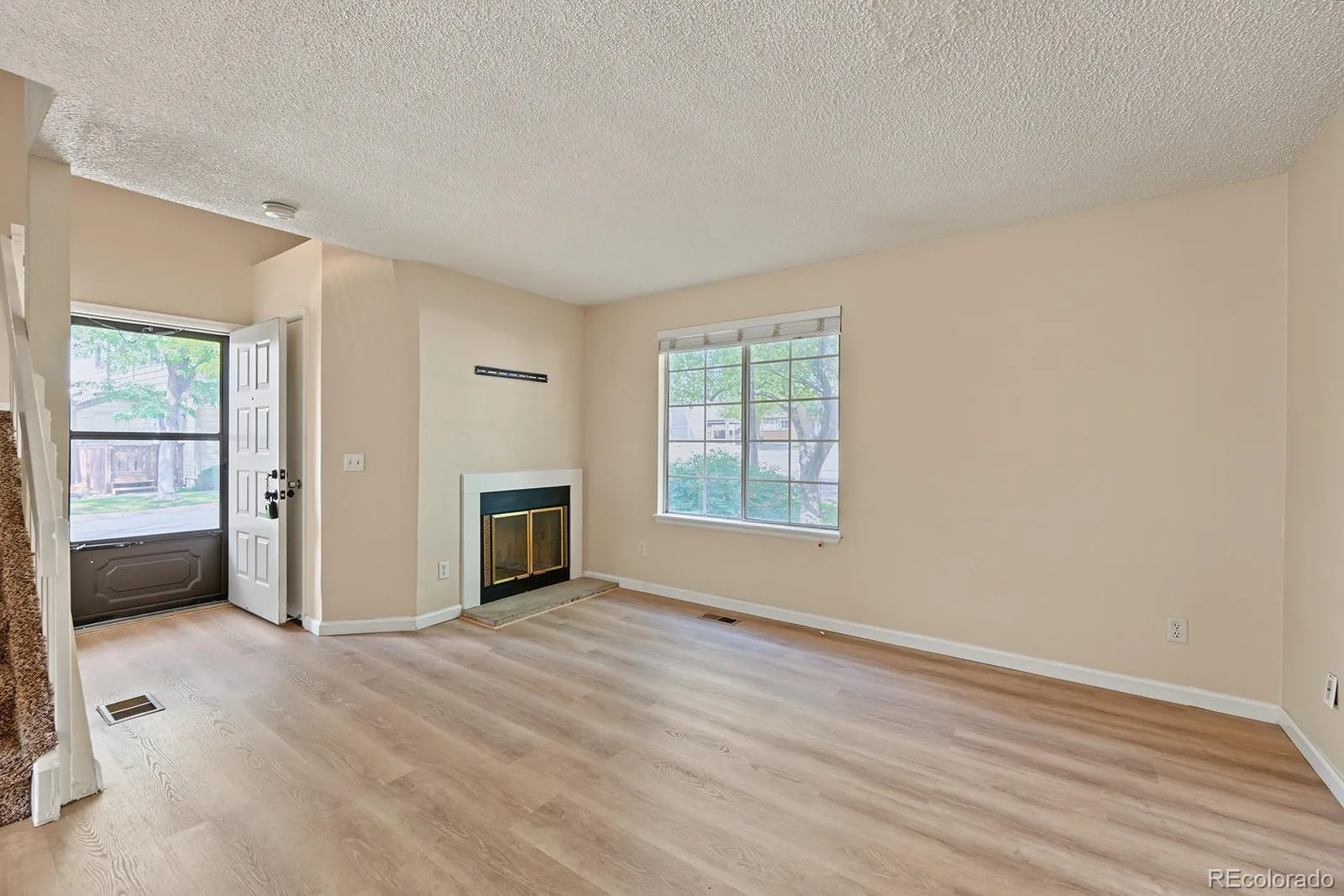 822 Summer Drive Highlands Ranch CO 80126 | MLS #REC8691549 08292026025630 1600 8