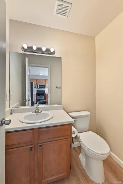 822 Summer Drive Highlands Ranch CO 80126 | MLS #REC8691549 08292026025630 800 16