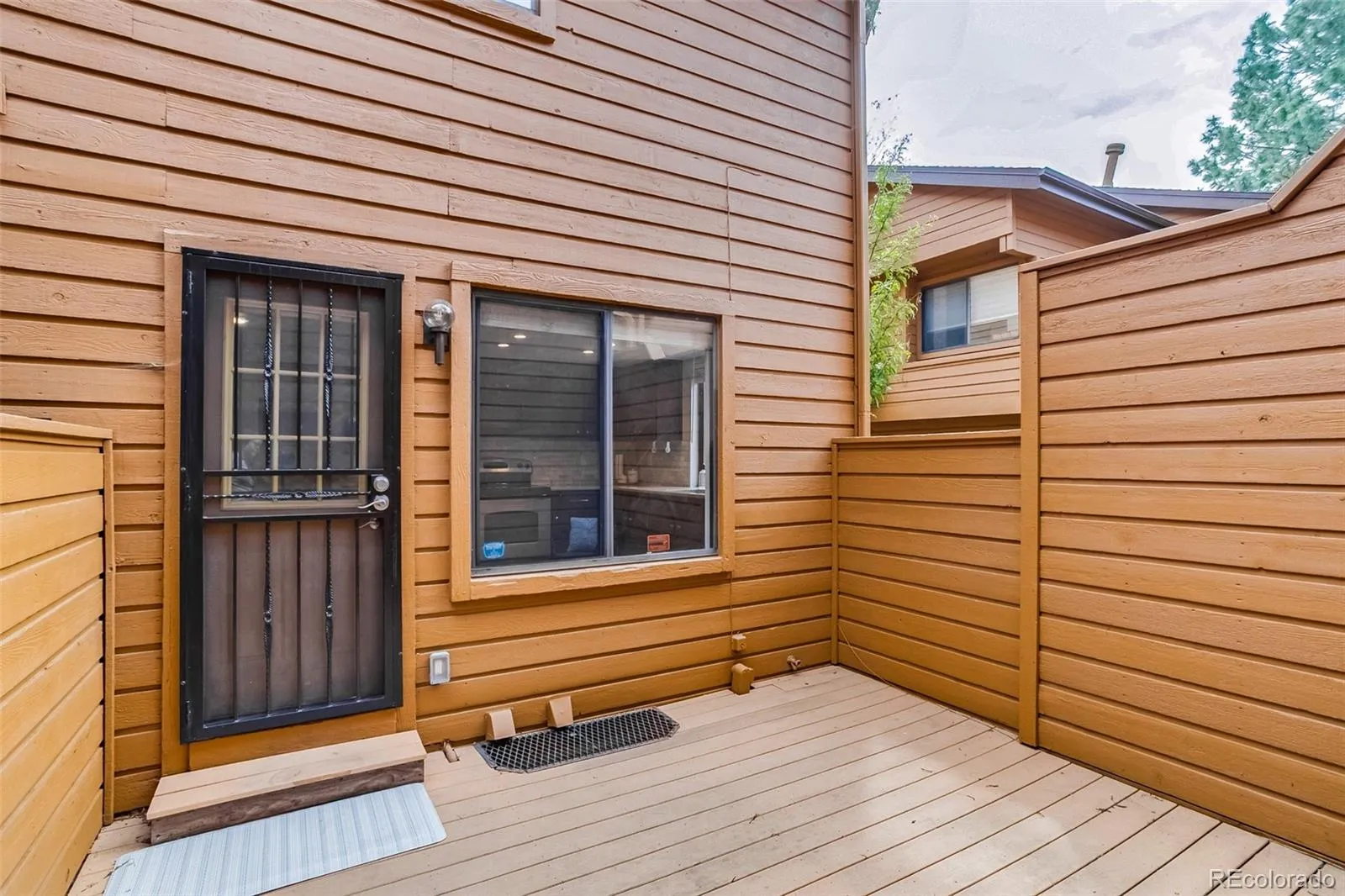 9400 E Iliff Avenue #23 Denver CO 80231 MLS #REC8691868 05192026030503 1600 24