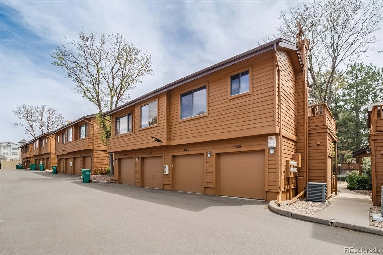 9400 E Iliff Avenue #23 Denver CO 80231 MLS #REC8691868 05192026030503 1600 26