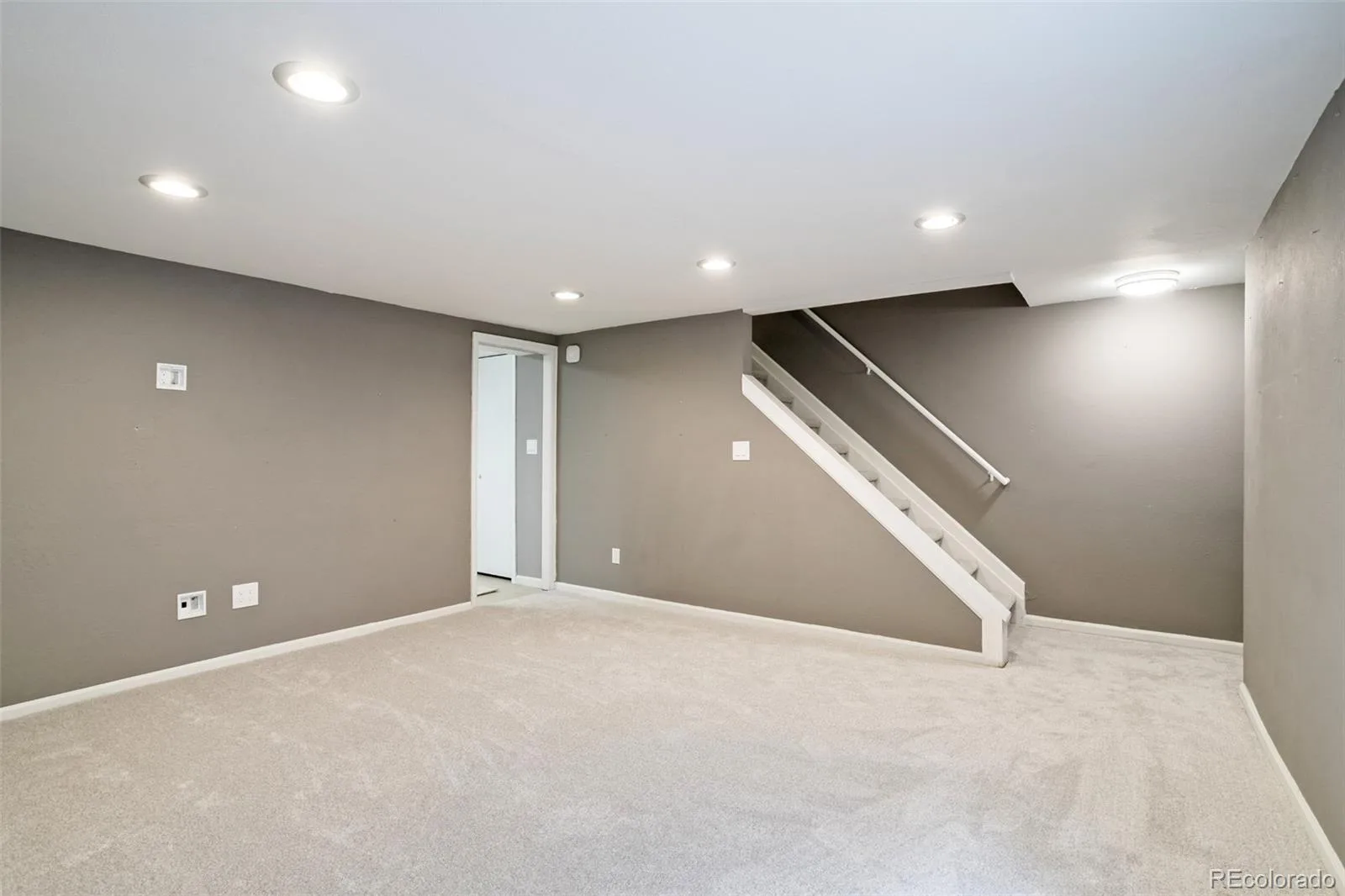 9400 E Iliff Avenue #23 Denver CO 80231 MLS #REC8691868 06102026190215 1600 21