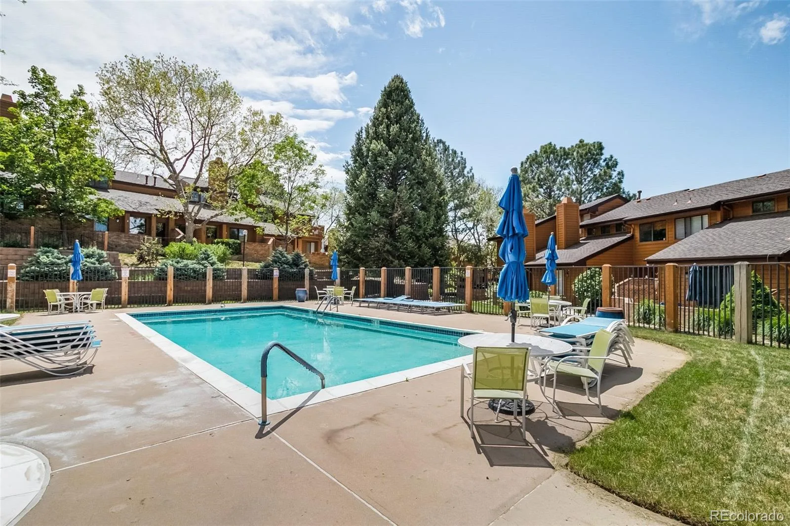 9400 E Iliff Avenue #23 Denver CO 80231 MLS #REC8691868 06102026190215 1600 28
