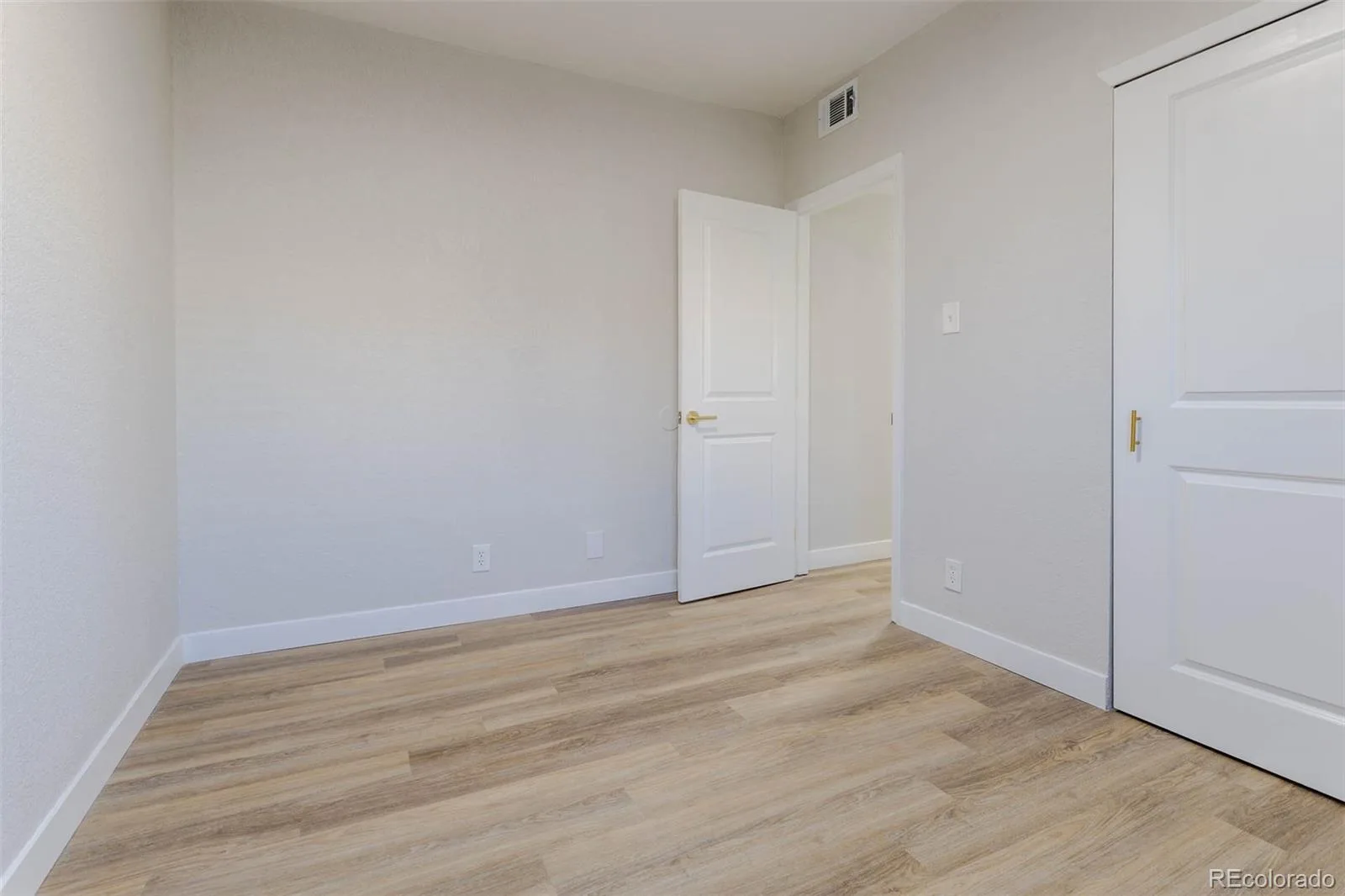 2446 N Ogden Street Denver CO 80205 | MLS #REC8692395 09172026170639 1600 12