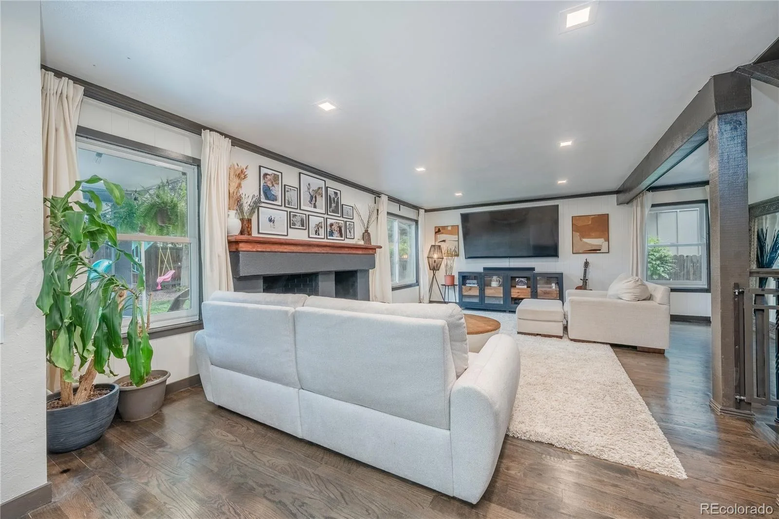 7716 S Curtice Circle Littleton CO 80120 MLS #REC8693020 06032026150240 1600 16