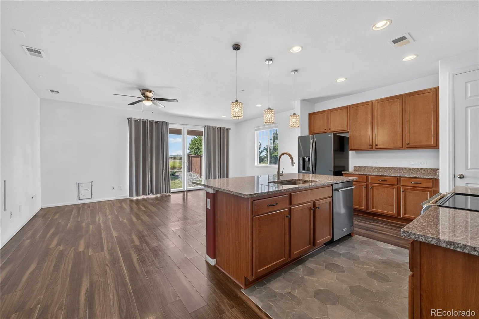 25644 E Byers Drive Aurora CO 80018 | MLS #REC8694924 08122026152530 1600 10