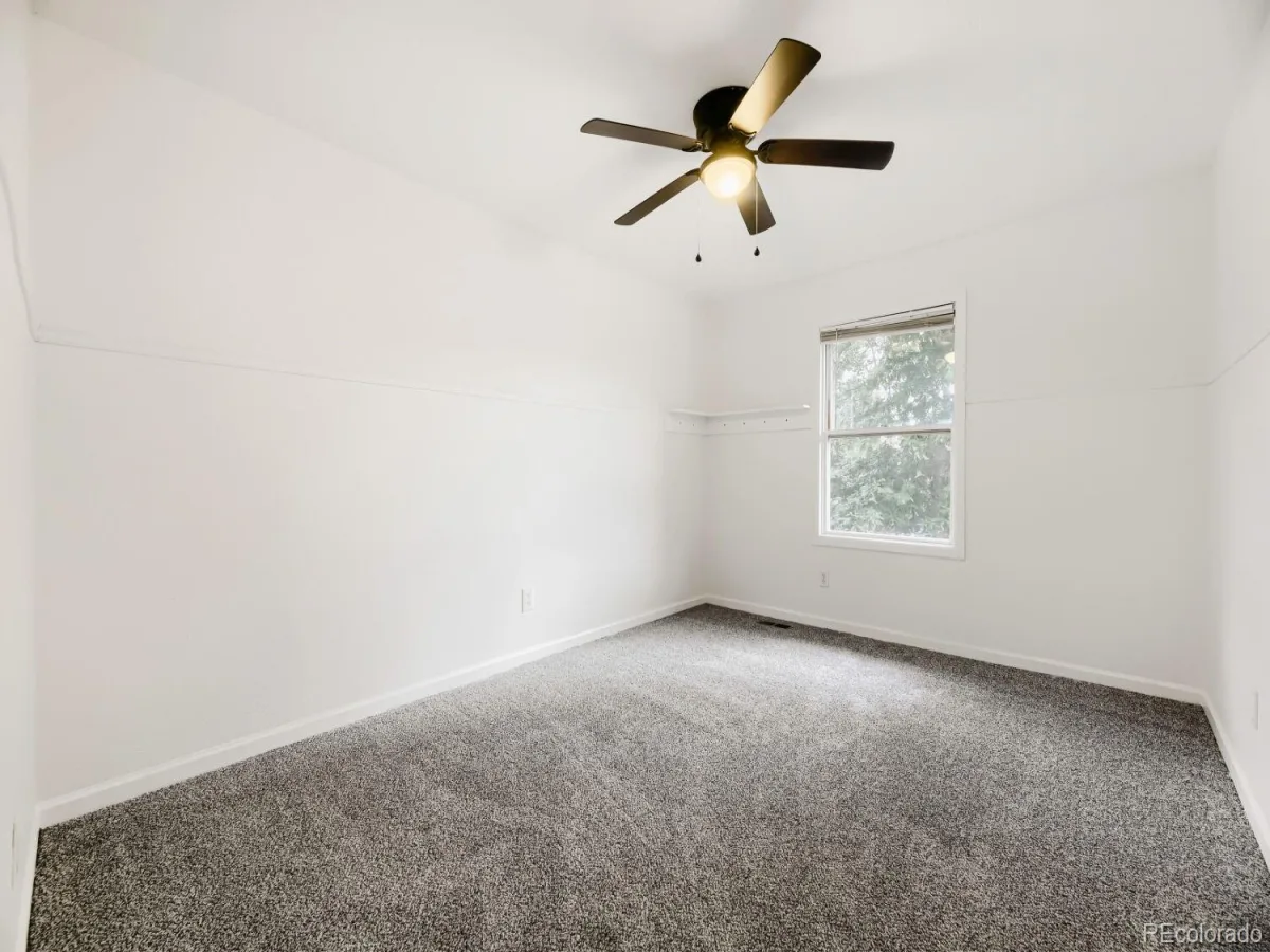 554 S Kittredge Way Aurora CO 80017 | MLS #REC8697142 08202026022757 1200 19