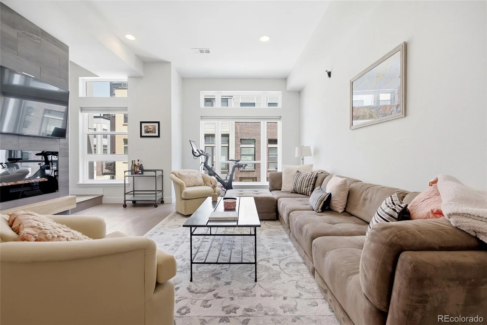 4055 W Conejos Place Denver CO 80204 MLS #REC8697584 06172026003802 1600 9