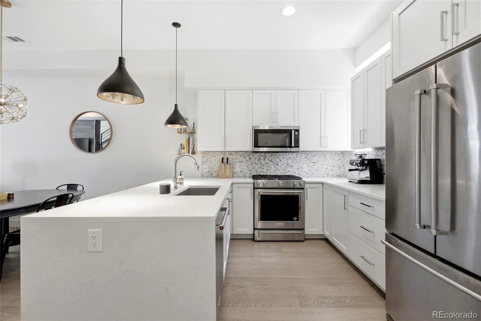 4055 W Conejos Place Denver CO 80204 | MLS #REC8697584 07312026163134 1600 19