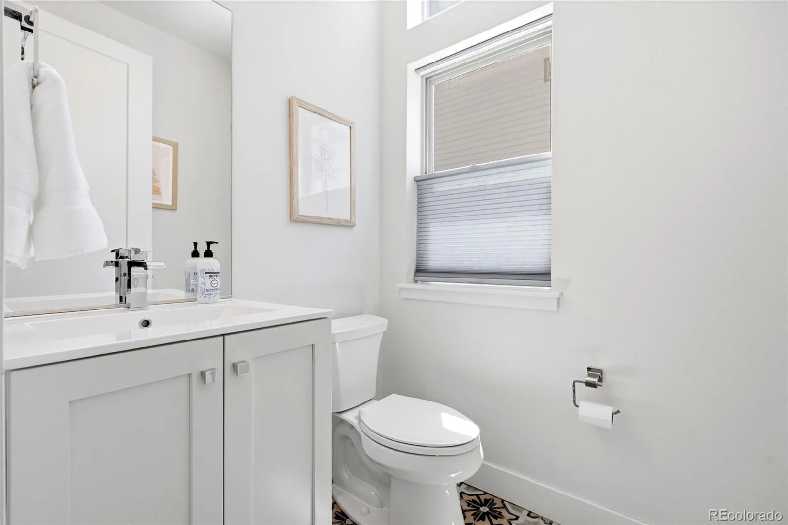 4055 W Conejos Place Denver CO 80204 | MLS #REC8697584 07312026163134 1600 20
