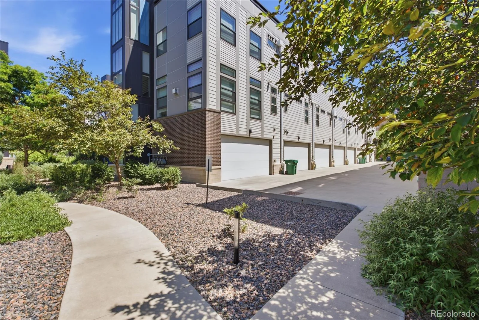 4055 W Conejos Place Denver CO 80204 | MLS #REC8697584 07312026163134 1600 33