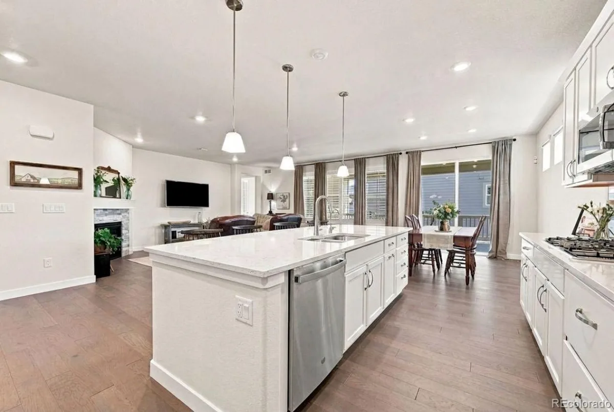 7154 Hyland Hills Street Castle Pines CO 80108 | MLS #REC8698523 08062026161015 1200 7