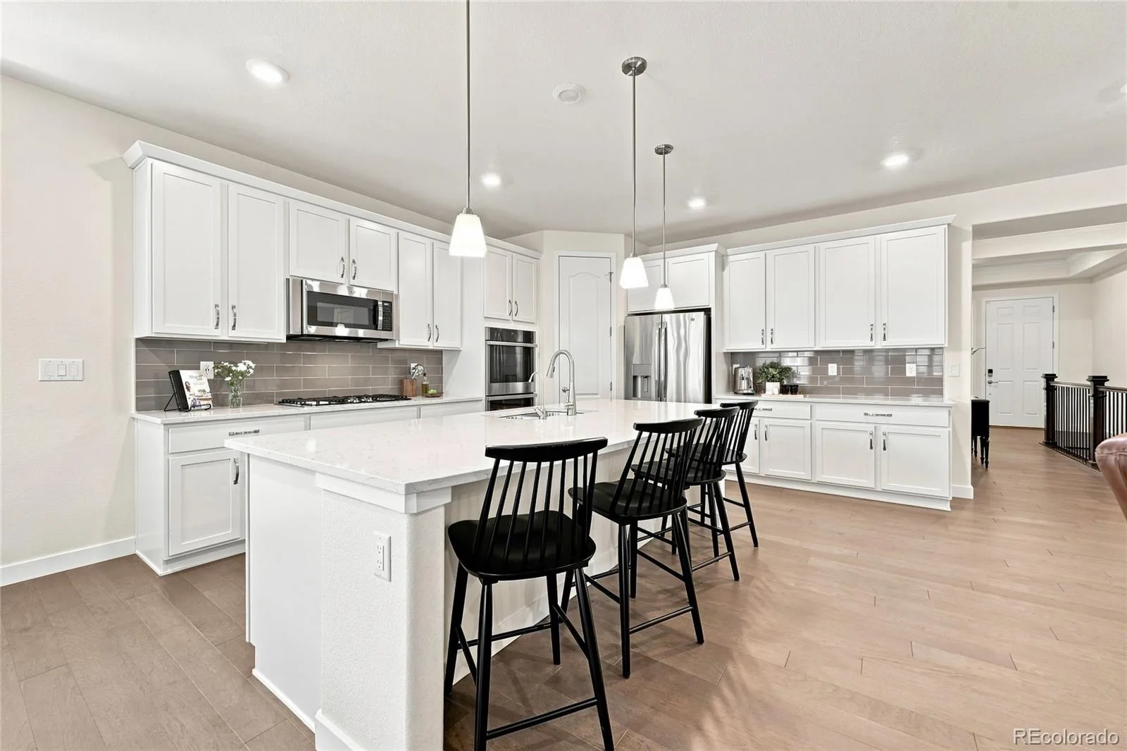 7154 Hyland Hills Street Castle Pines CO 80108 | MLS #REC8698523 08062026161015 1600 3