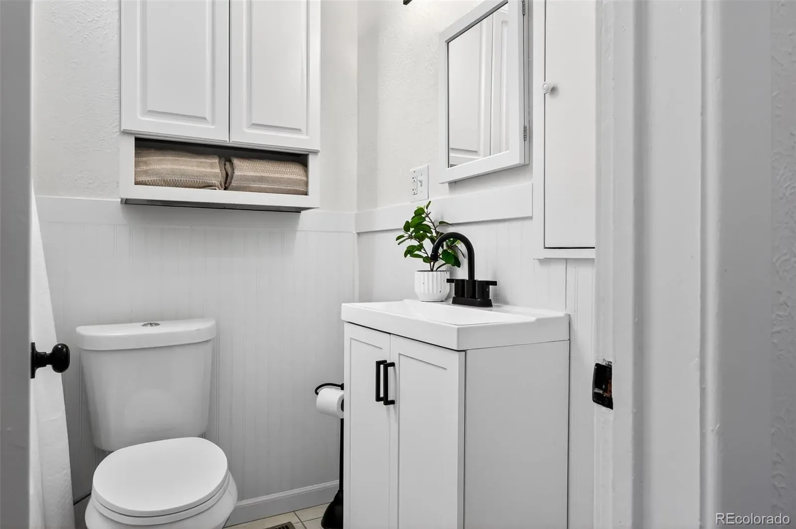 03112026220610 1600 22