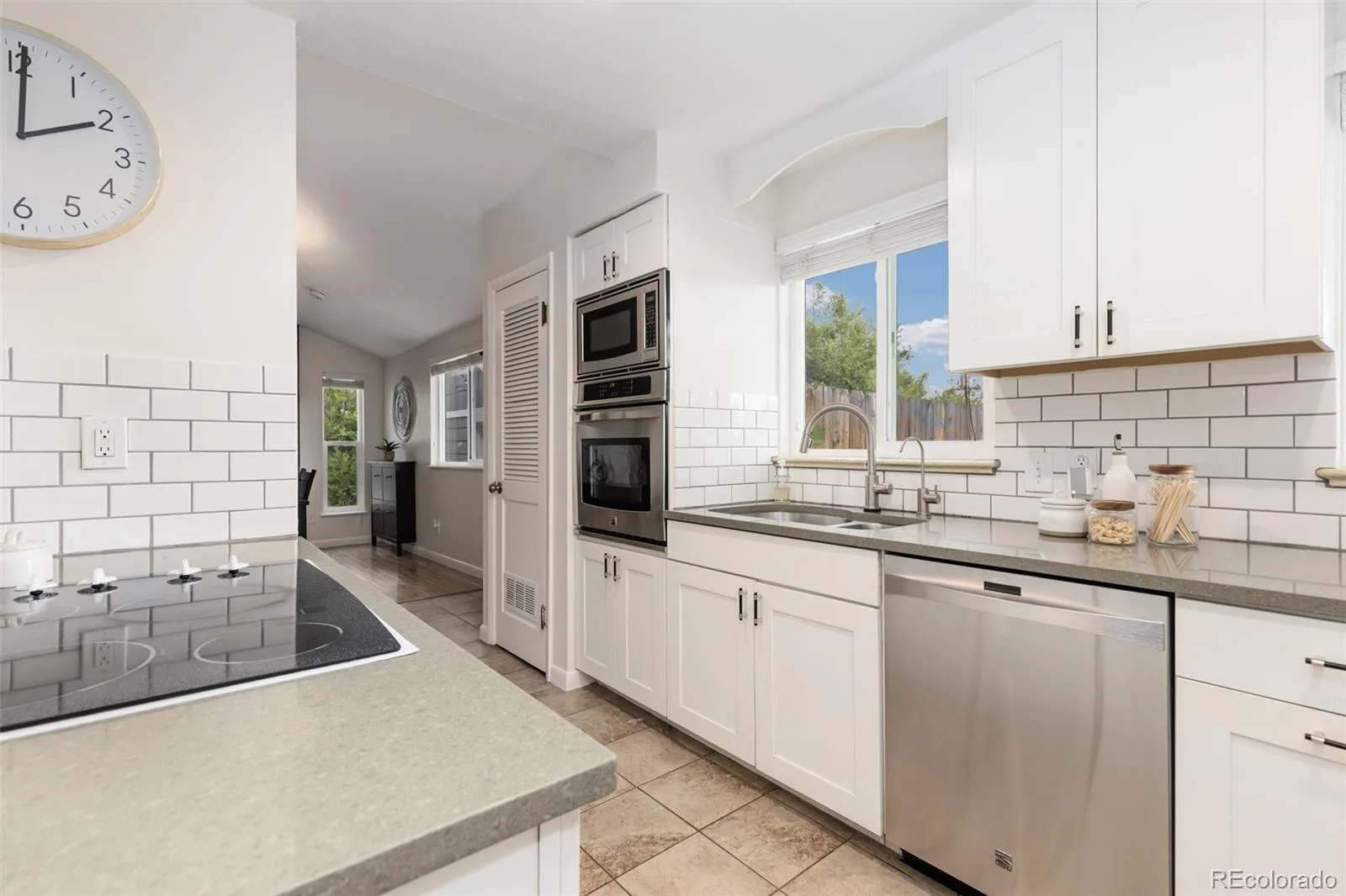 06082026210412 1600 16