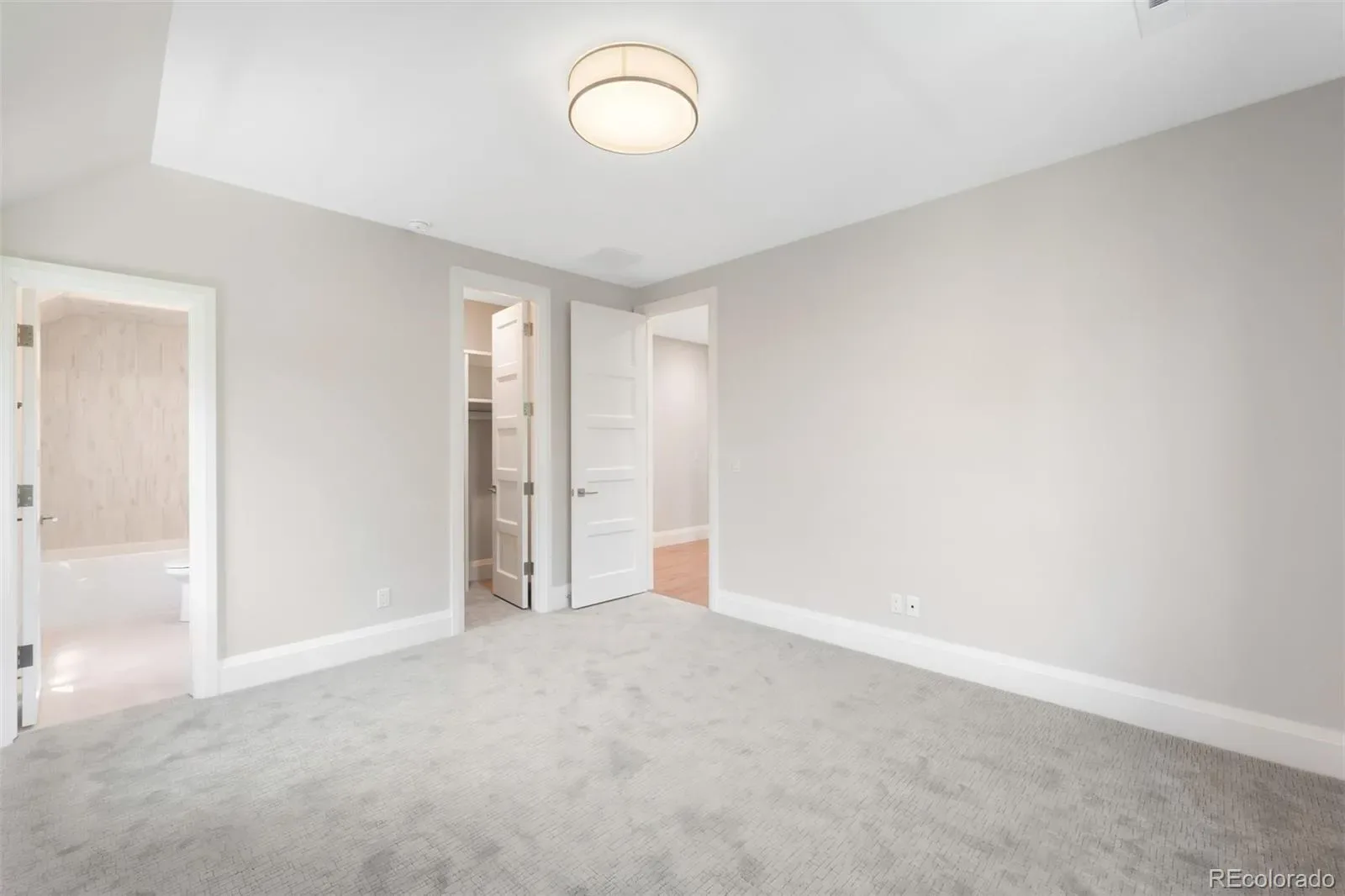 03272026165340 1600 32