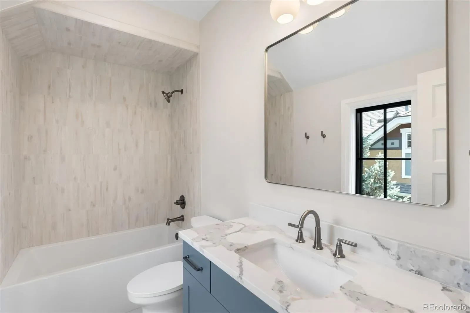 03272026165340 1600 33